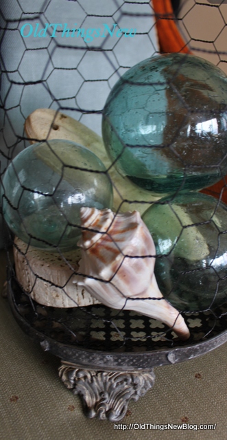 1-Chicken wire cloches 003