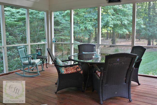 Screened Porch 026